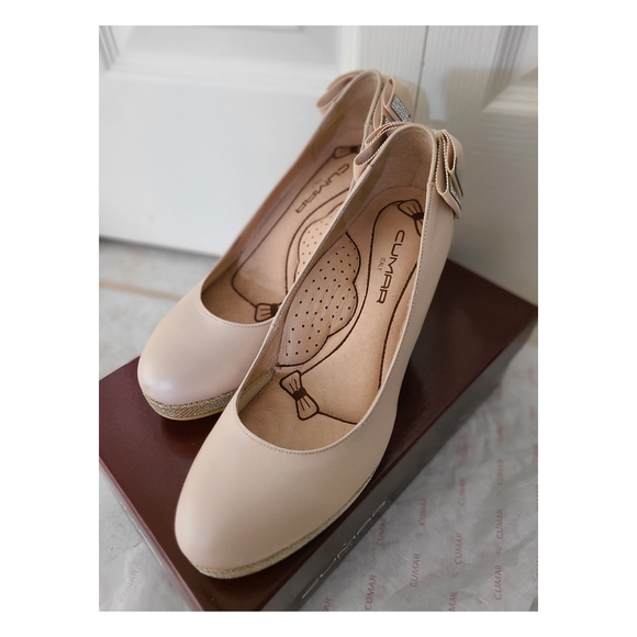 CUMAR Italy Gown Heels - Picture 5 of 8